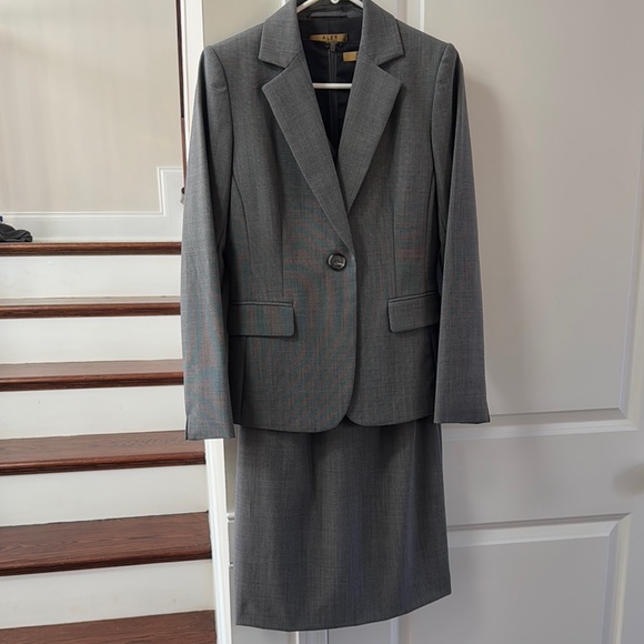 Gray Women's Blazer and Dress Set - Picture 1 of 6